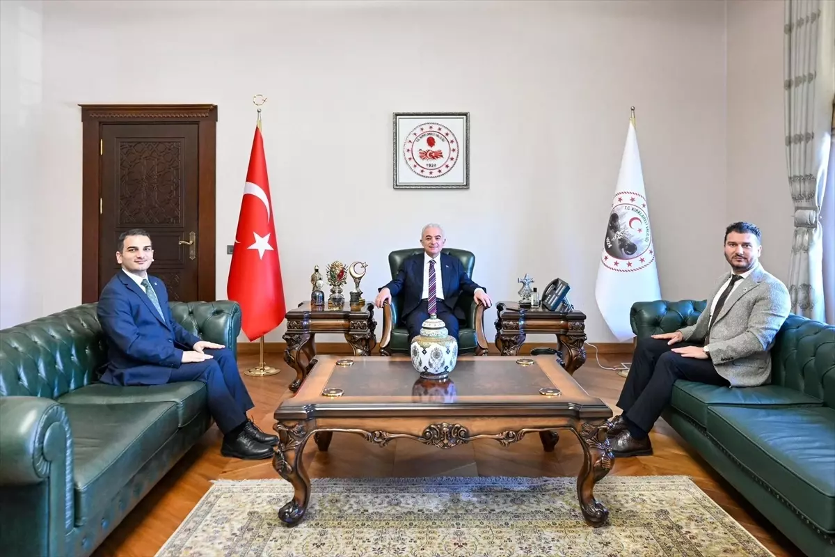 Kırklareli Valisi Turan\'a ziyaretler sürüyor