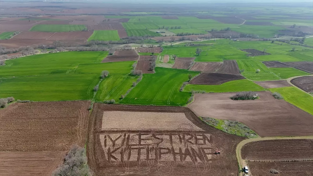 Çiftçi \'İyileştiren Kütüphane\' Yazdı