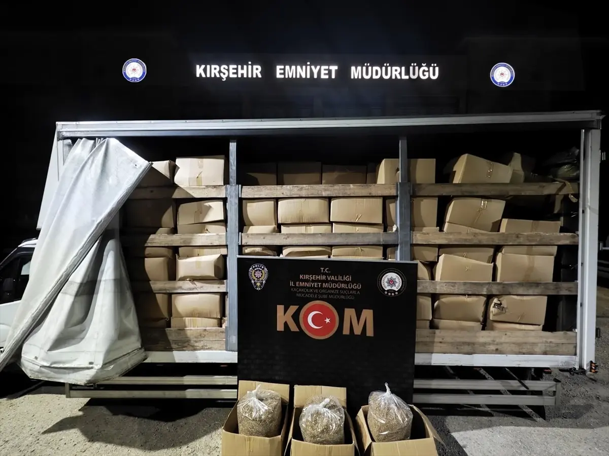 Kırşehir\'de 3,4 Ton Kıyılmış Tütün Ele Geçirildi