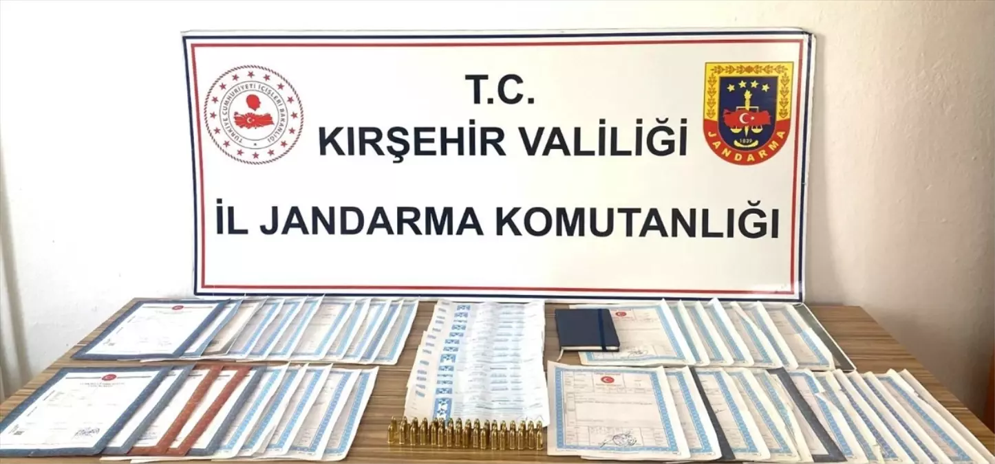 Kırşehir\'de Tefecilik Operasyonu: 3 Gözaltı