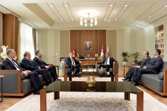 Cumhurbaşkanı Erhürman, Bakan Bak’ı kabul etti