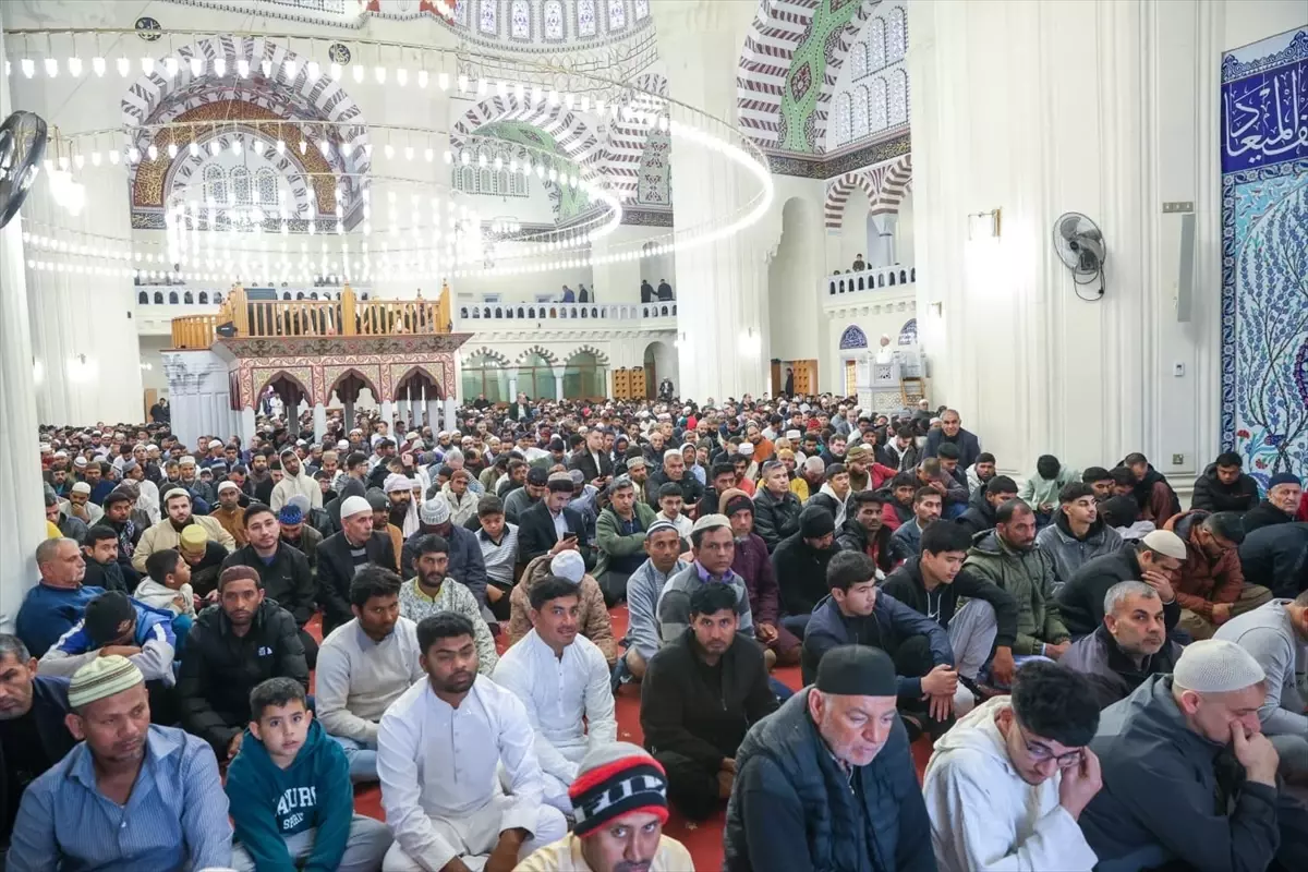 KKTC\'de Ramazan Bayramı Coşkusu