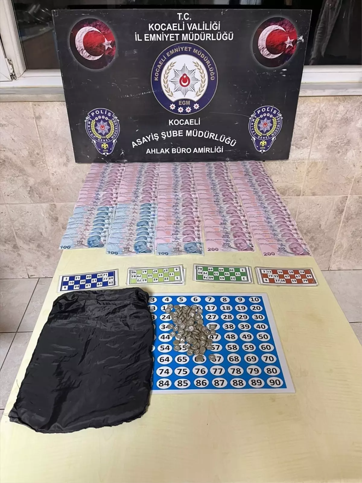 Kartepe\'de Kumar Denetimi: 1 Gözaltı, 7 Cezalı