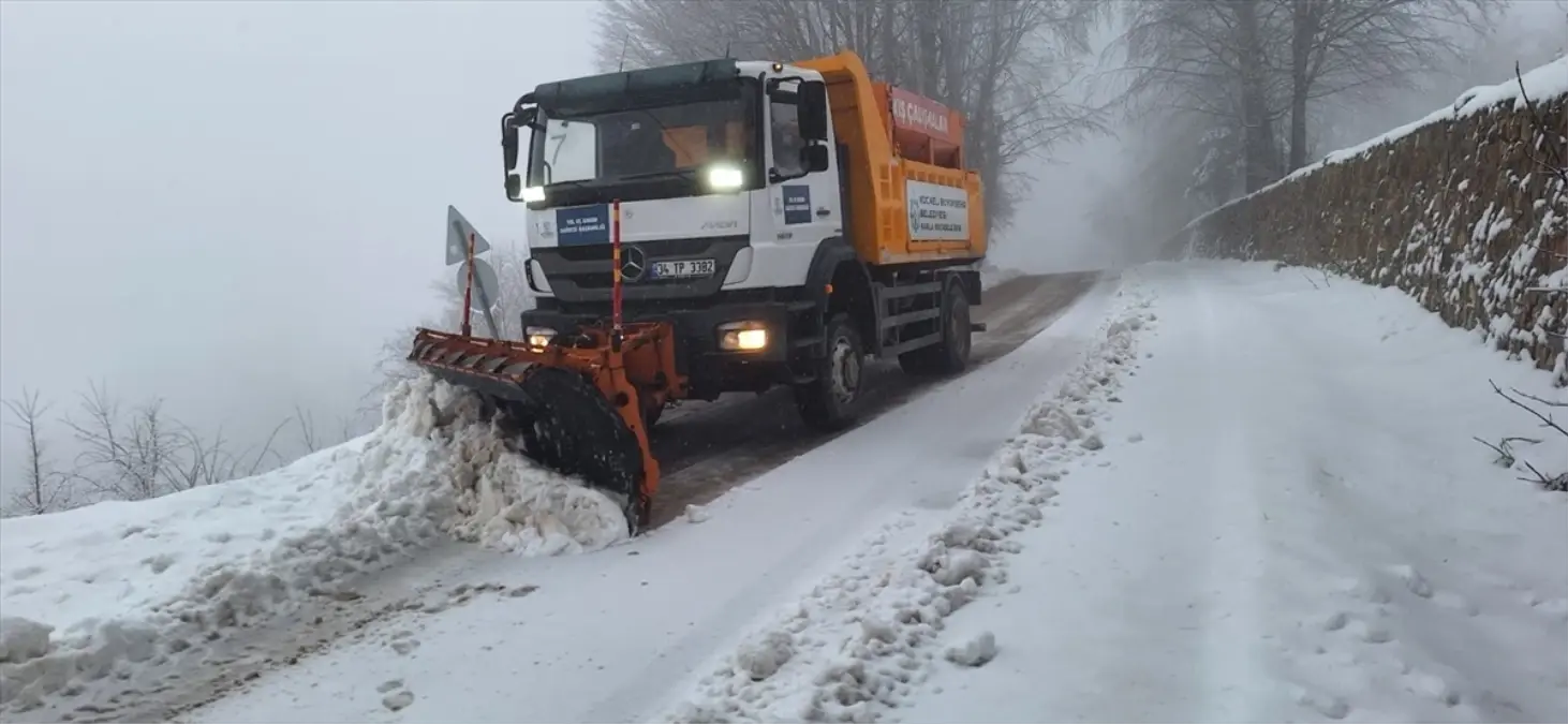 Kocaeli\'de Kar Yağışı Etkili Oldu
