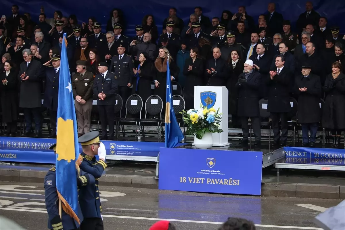 Kosova\'nın 18. Bağımsızlık Yılı Kutlandı