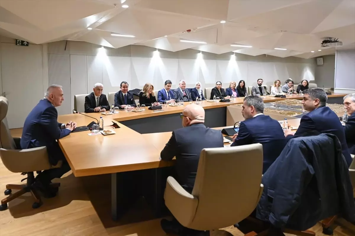 Türk Dizilerine Büyük Destek!