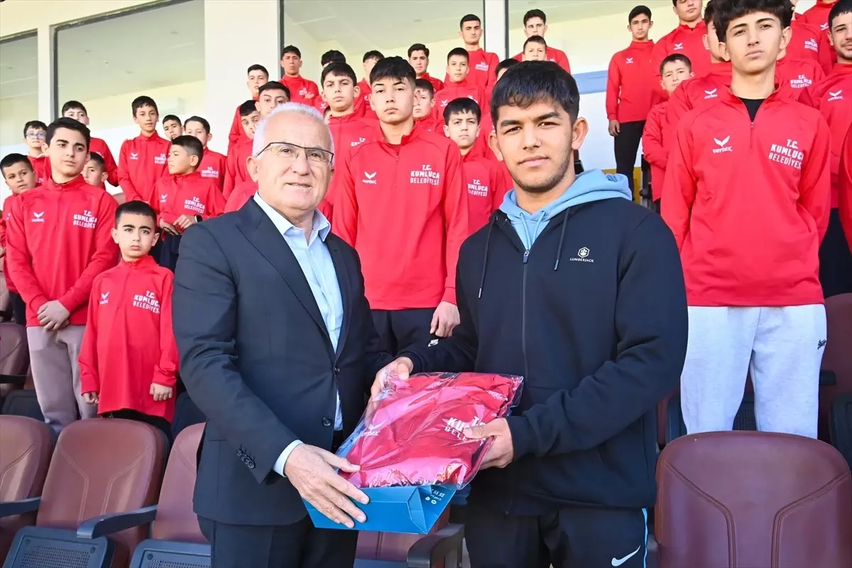 Kumluca\'da Yağlı Pehlivan Güreşleri Hazırlıkları Başladı