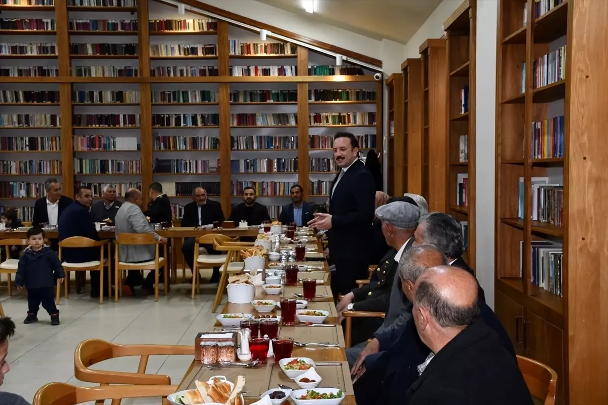 Malazgirt\'te şehit aileleri ve gaziler iftar programında buluştu