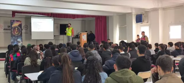 Mardin’de Öğrencilere Siber Güvenlik Eğitimi