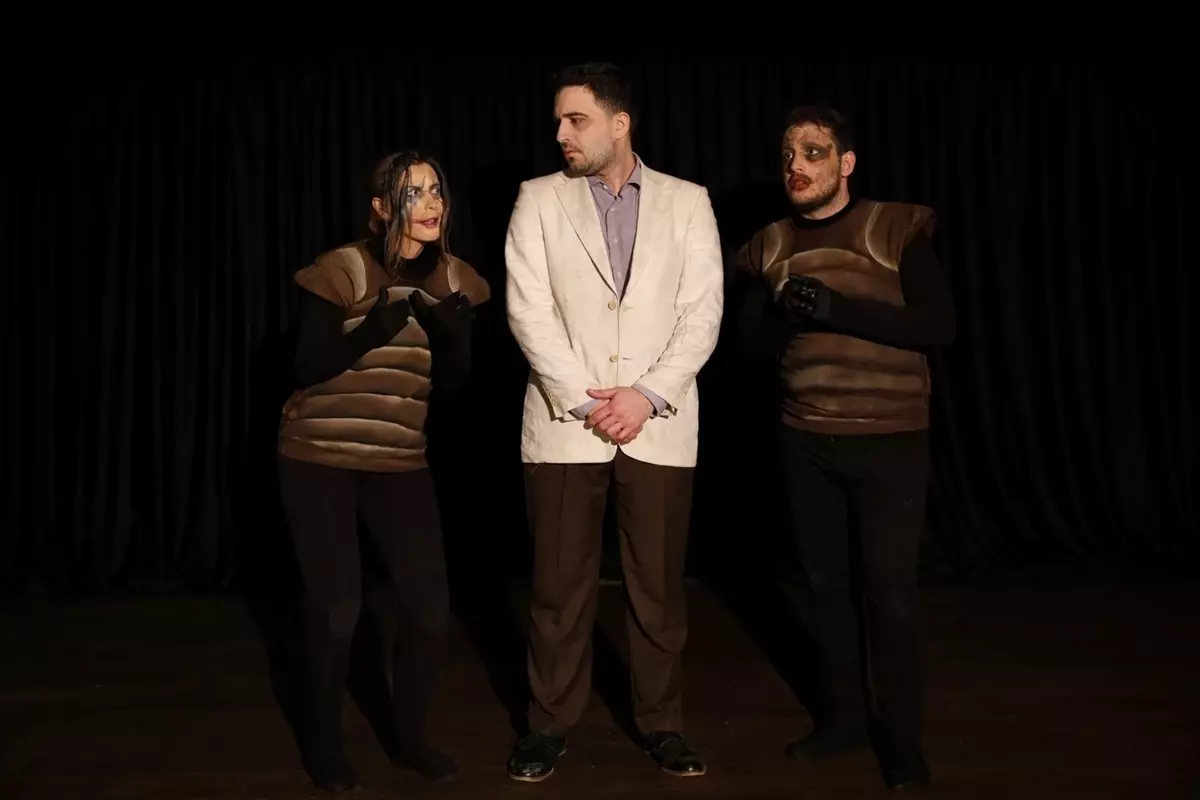 Marmaris Belediyesi Tiyatrosu Açıldı