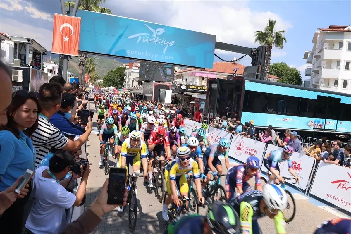 Marmaris\'te Bisiklet Turu Nedeniyle Yol Kapatmaları