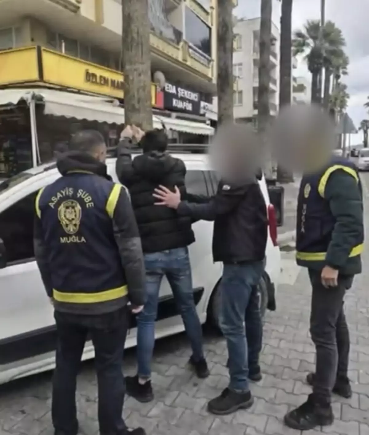 Marmaris\'te Fuhuş Şebekesi Çökertildi