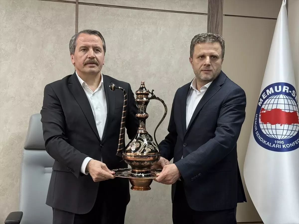 Memur-Sen\'den İyileştirme Vurgusu