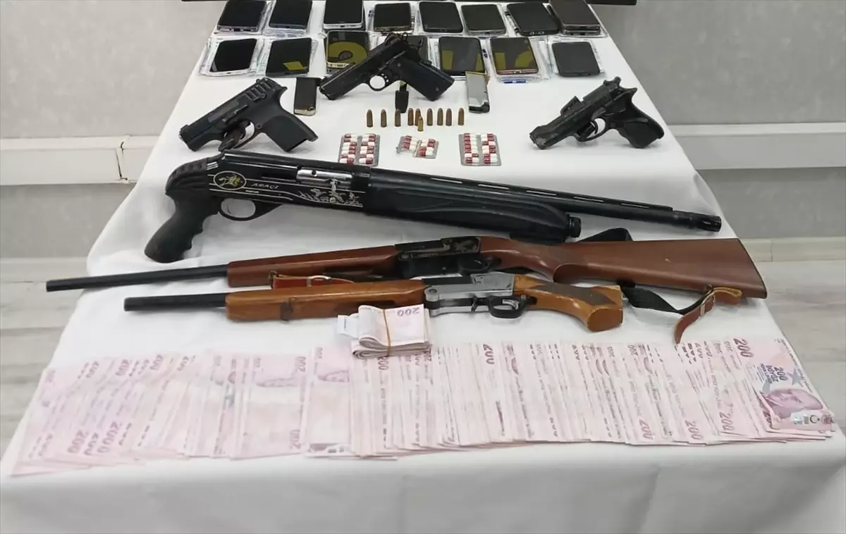 Erdemli\'de Fuhuş Operasyonu: 13 Tutuklama