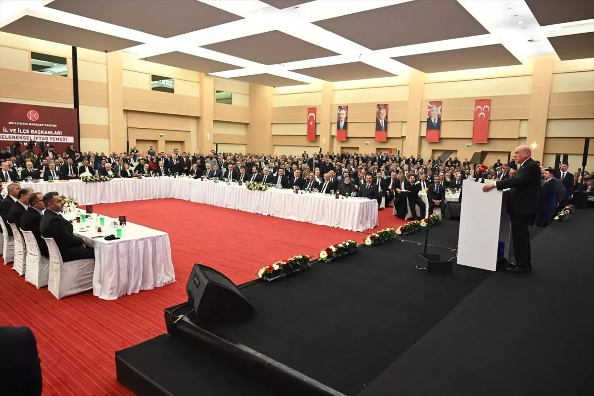 Bahçeli: 3. Dünya Savaşı\'na Dikkat!