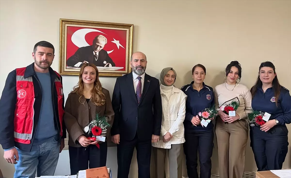 MHP\'den 8 Mart Kadınlar Günü Kutlaması