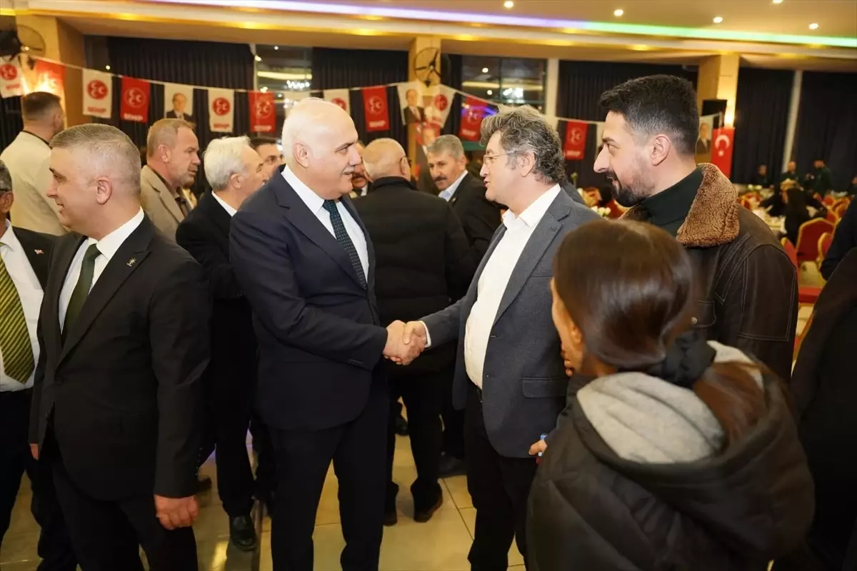 MHP Kızılcahamam\'da İftar Programı Düzenledi