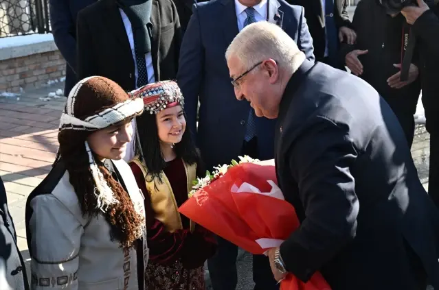 Bakan Güler: Türkiye Barışın Tarafında