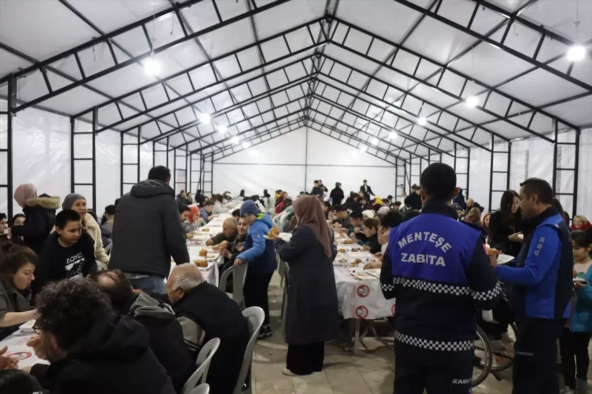 Menteşe\'de İftar Çadırı