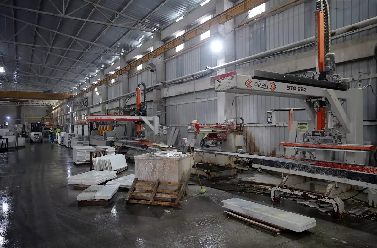 Muğla\'da kurulacak mermer ihtisas OSB ülke ekonomisine ve istihdama katkı sağlayacak