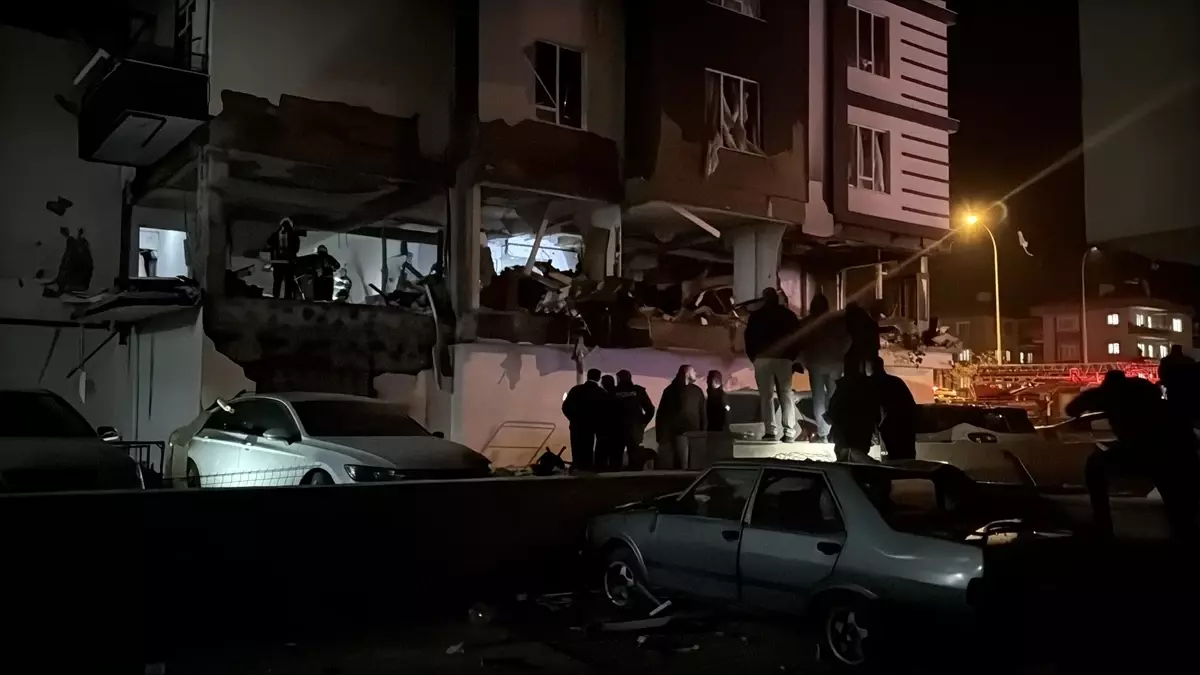 Niğde\'de Doğal Gaz Patlaması: 12 Yaralı