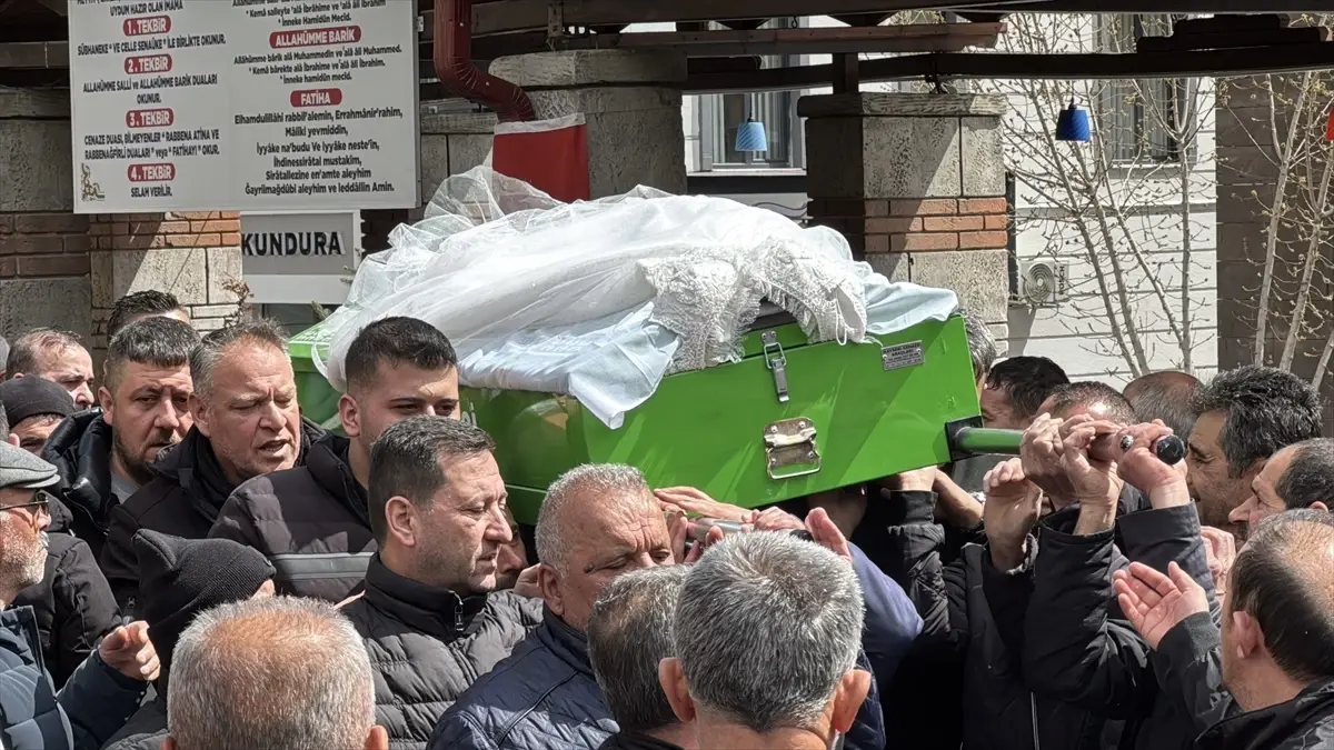 Boşanma Aşamasındaki Kadın Bıçaklanarak Öldürüldü