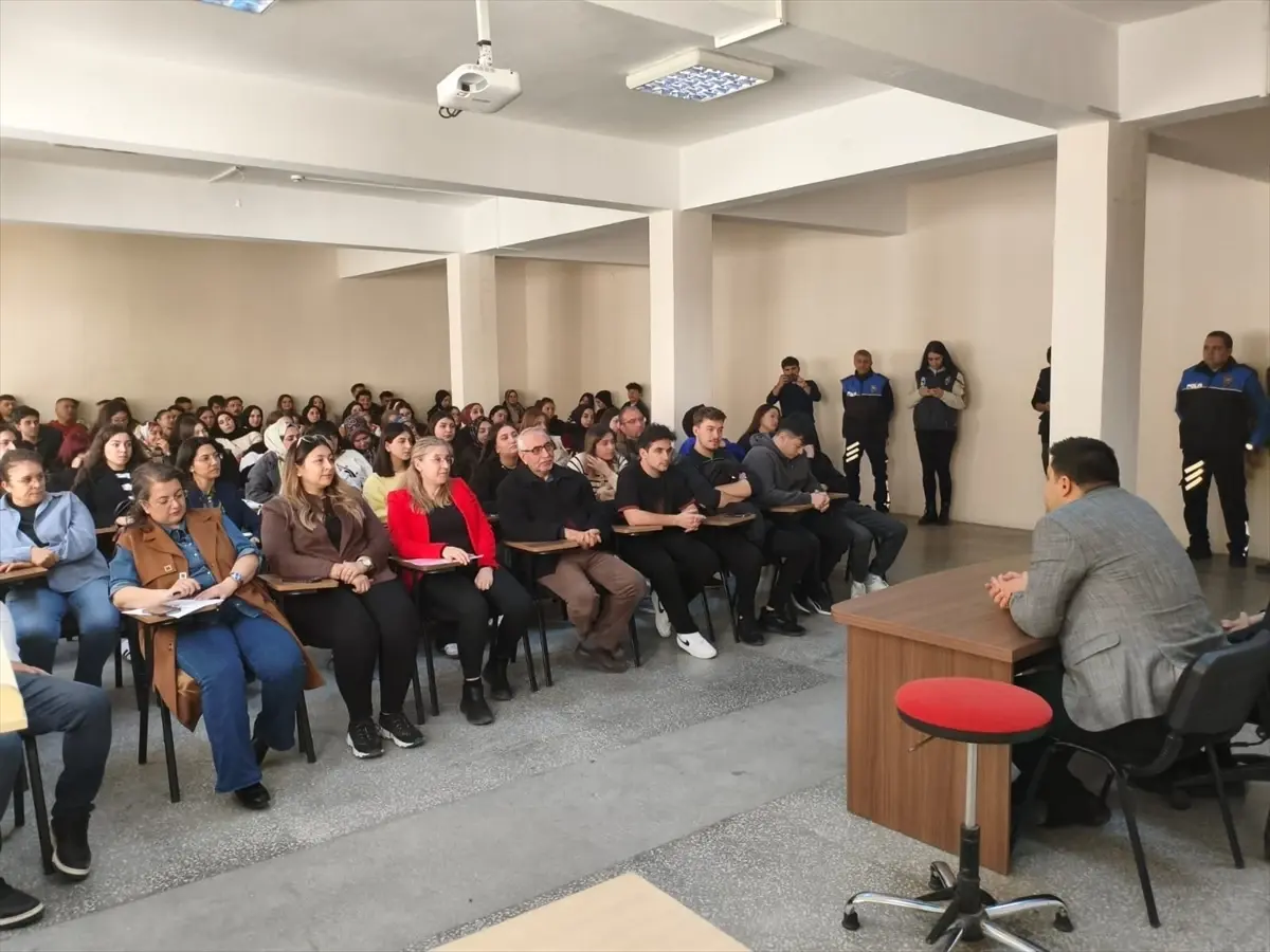 Niğde Üniversitesi\'nde IBAN Dolandırıcılığı Eğitimi