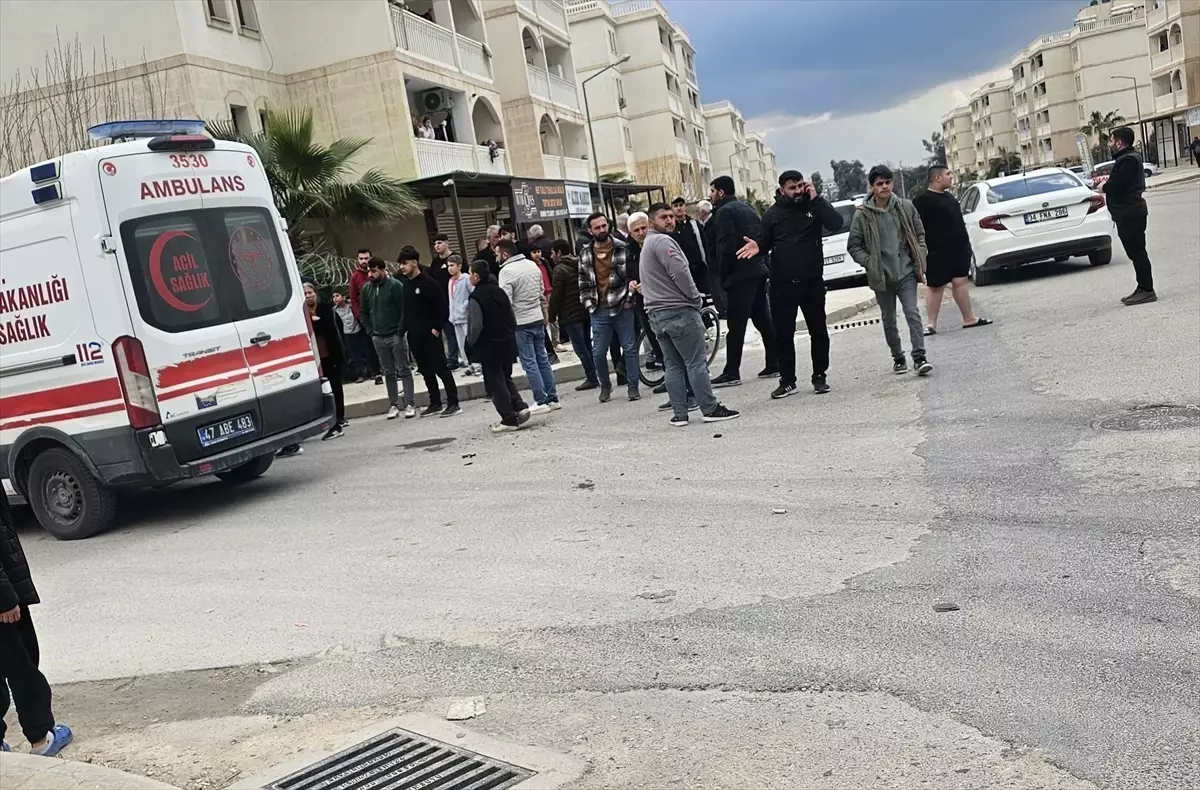 Nusaybin\'de Motosiklet Devrildi, Sürücü Yaralandı