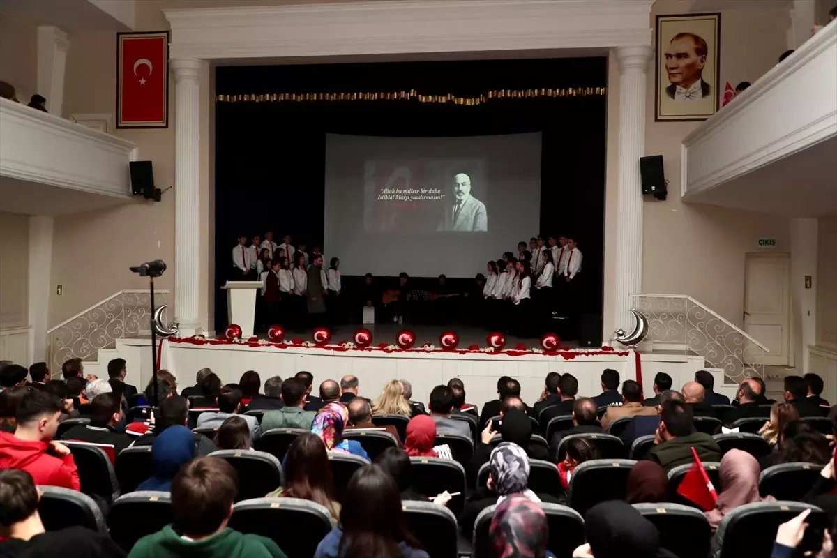 Orduda İstiklal Marşı Programı