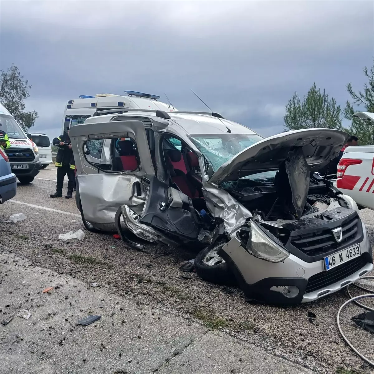 Kadirli\'de Trafik Kazası: 6 Yaralı