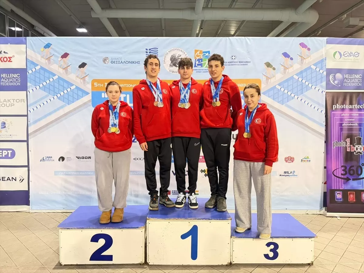 Özel Yüzücülerden Yunanistan\'da 24 Madalya