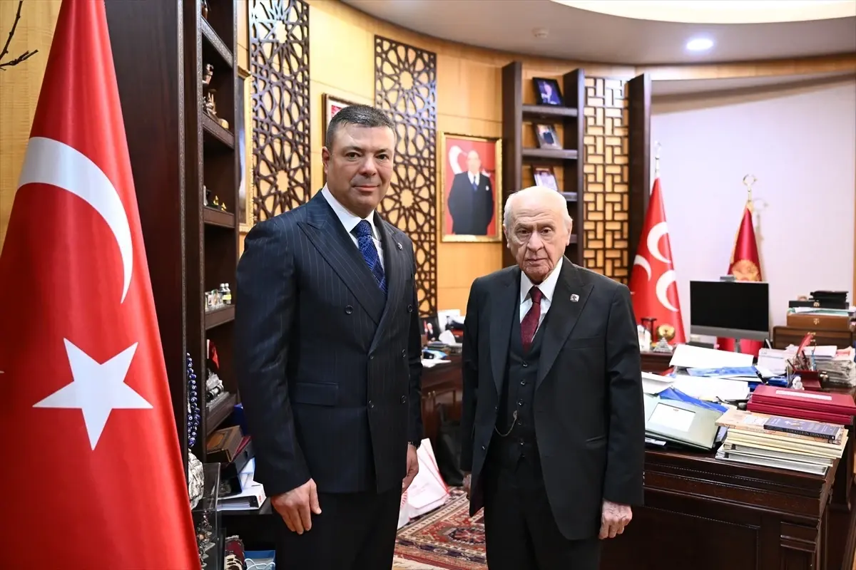 MHP\'de Özgür Bayraktar Atandı