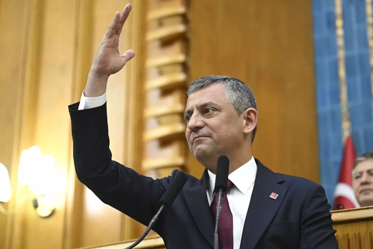 Özgür Özel\'den Akın Gürlek\'in Adalet Bakanı olarak atanmasına ilk yorum