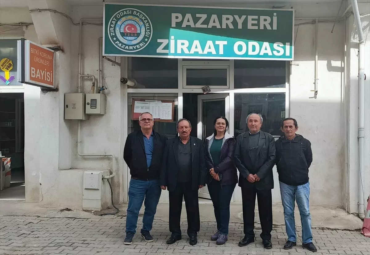Pazaryeri\'nde Alternatif Tarım Ürünleri