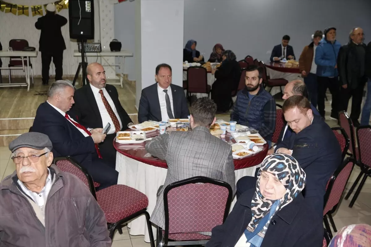 Pazaryeri\'nde Toplu İftar Programı