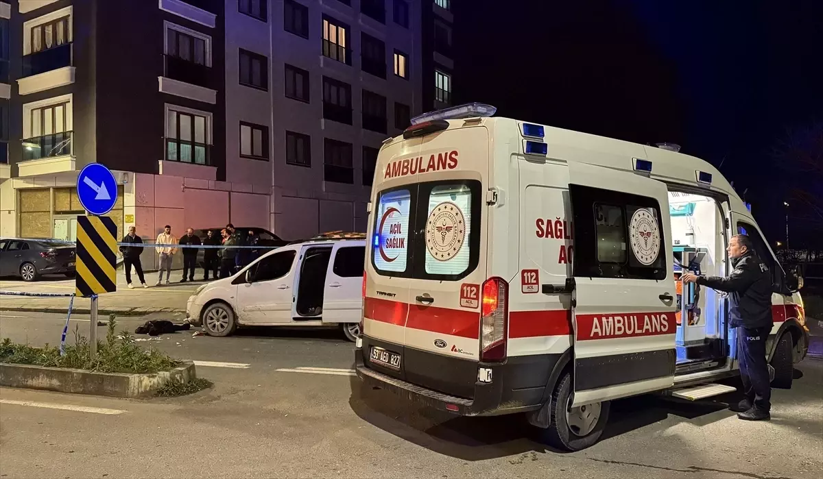 Rize\'de bıçaklı kavgada 2 kişi yaralandı