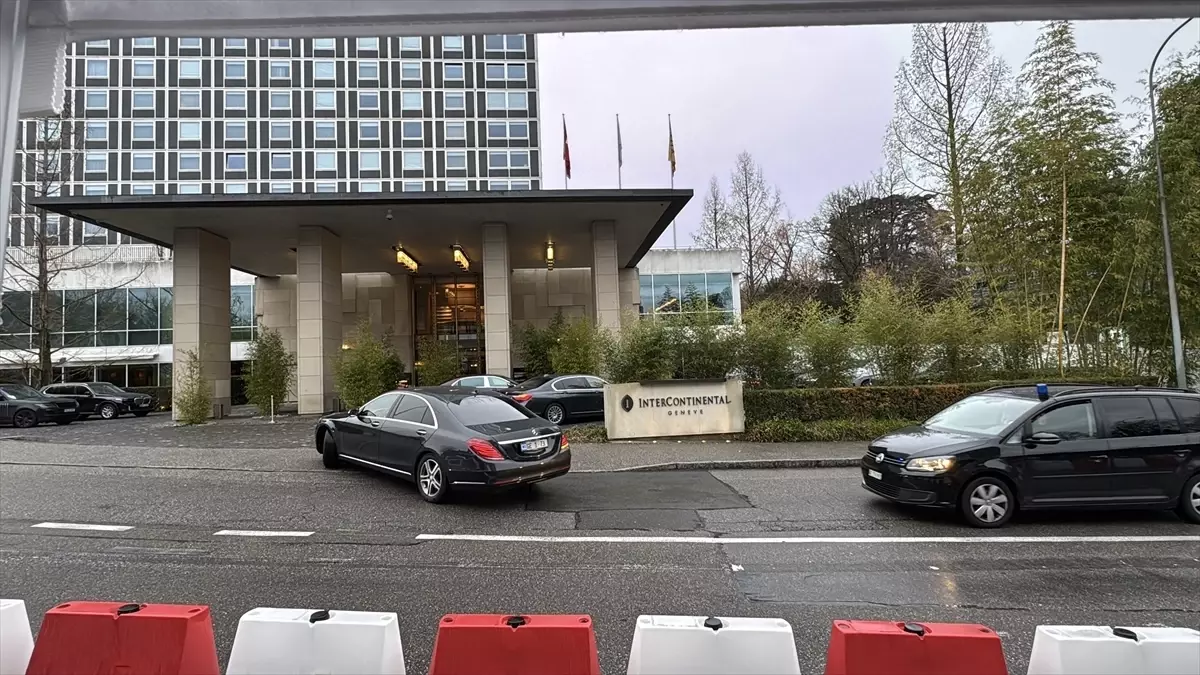 Cenevre\'de Üçlü Görüşmeler Devam Ediyor
