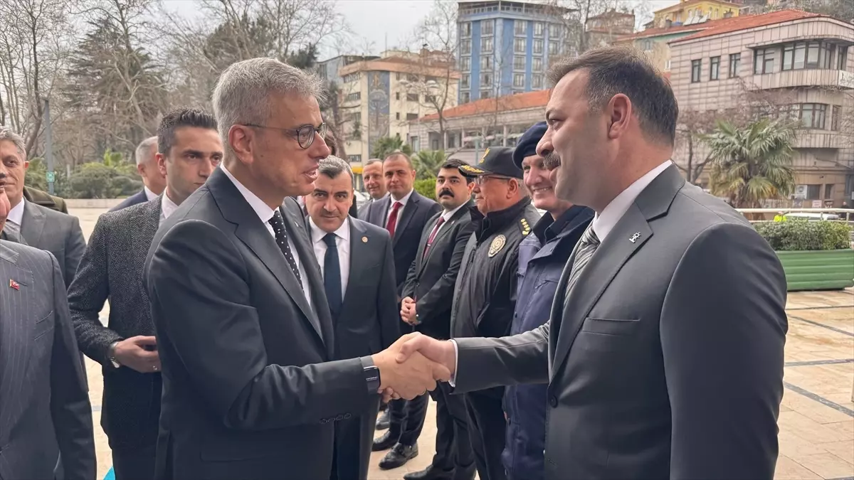 Bakan Memişoğlu Zonguldak\'ta