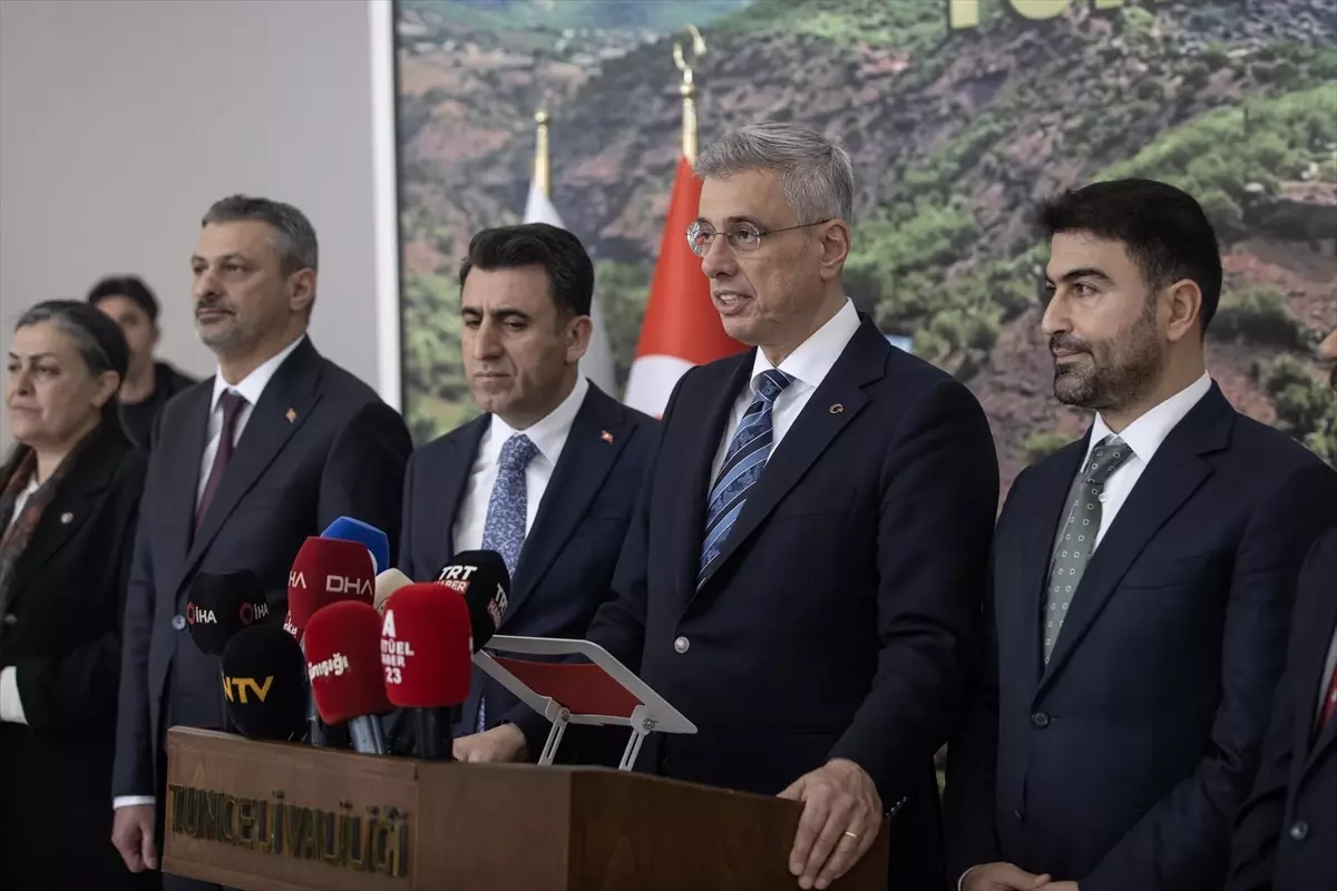 Sağlık Bakanı Memişoğlu, Tunceli\'de konuştu Açıklaması
