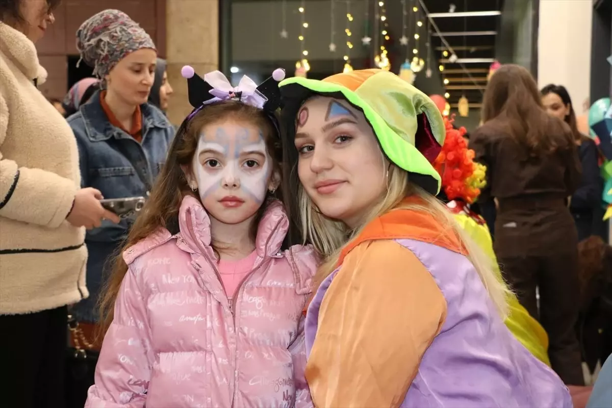 Çocukça Ramazan Şenliği Akyazı\'da Sona Erdi