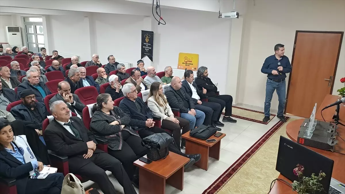 15. Sakarya Arıcılık Paneli Düzenlendi