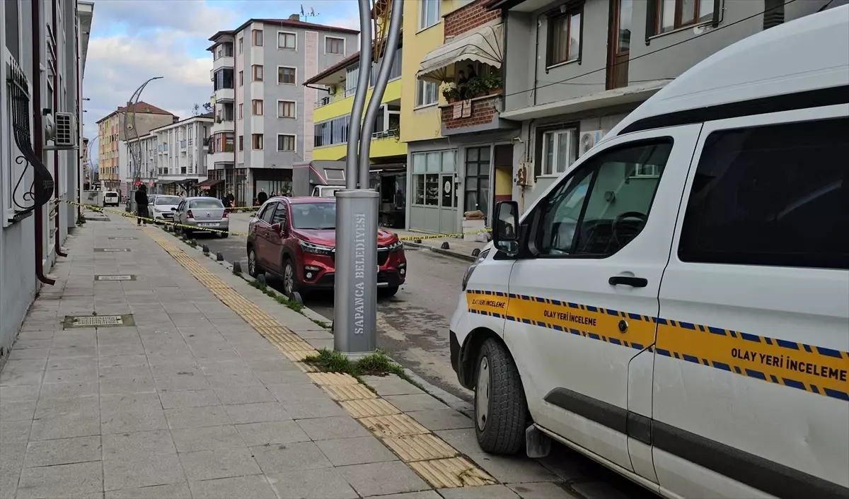 Sapanca\'da İşletmeci Silahla Yaralandı