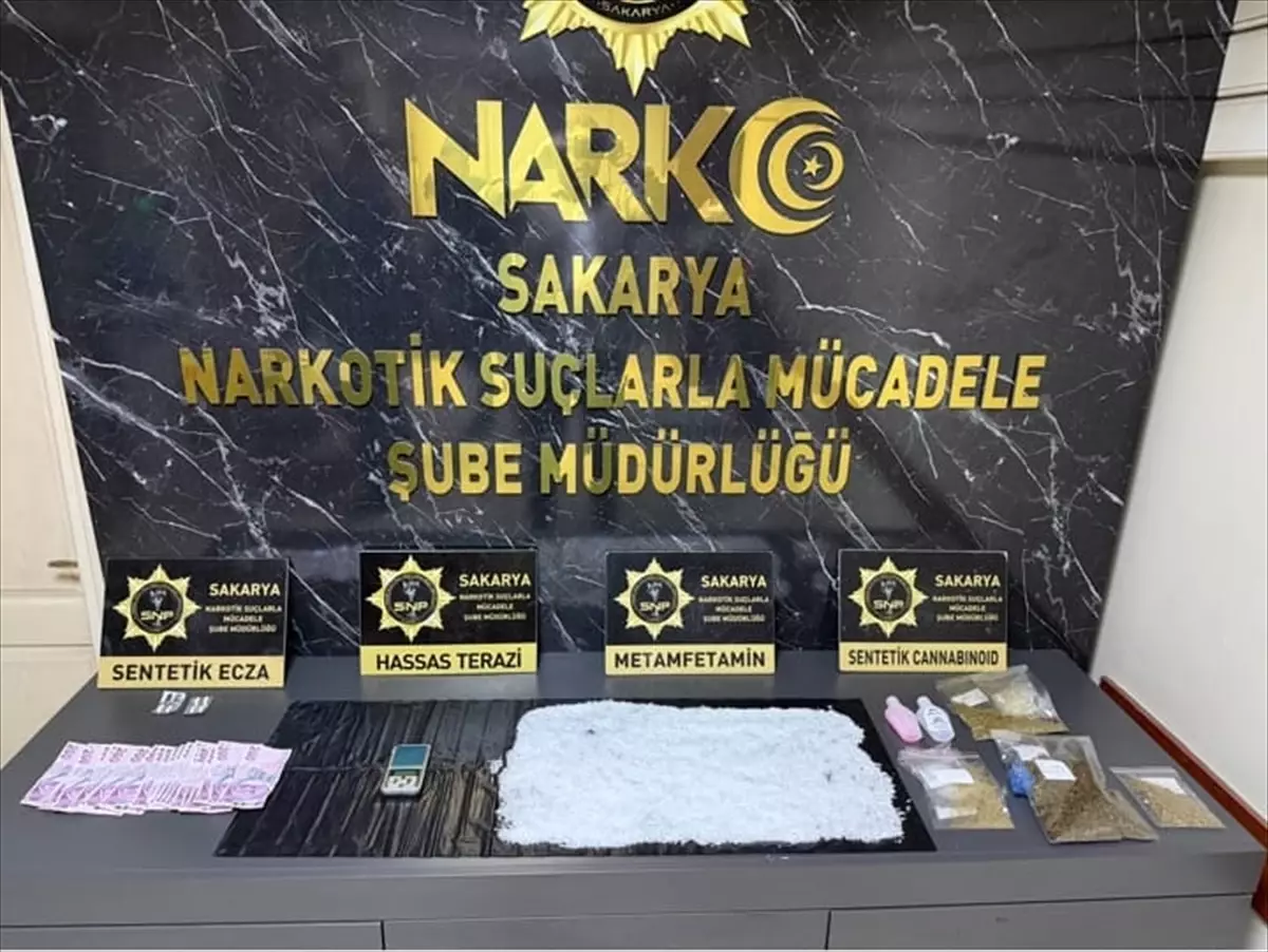 Sakarya\'da Uyuşturucu Operasyonu: 4 Tutuklama