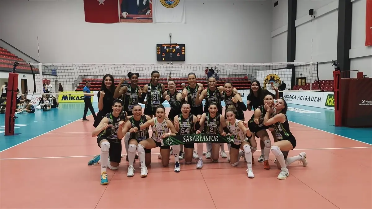 Sakarya Voleybol Finalde!
