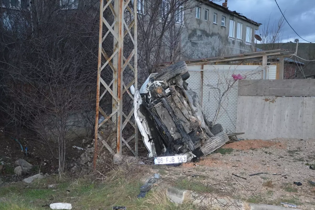 Samsun\'da Trafik Kazası: İki Yaralı