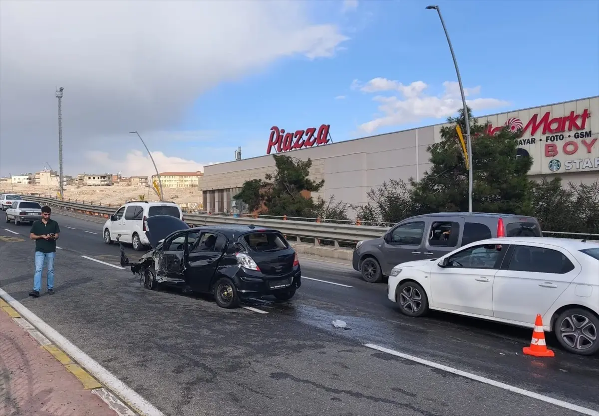 Şanlıurfa\'da Kaza: 3 Yaralı