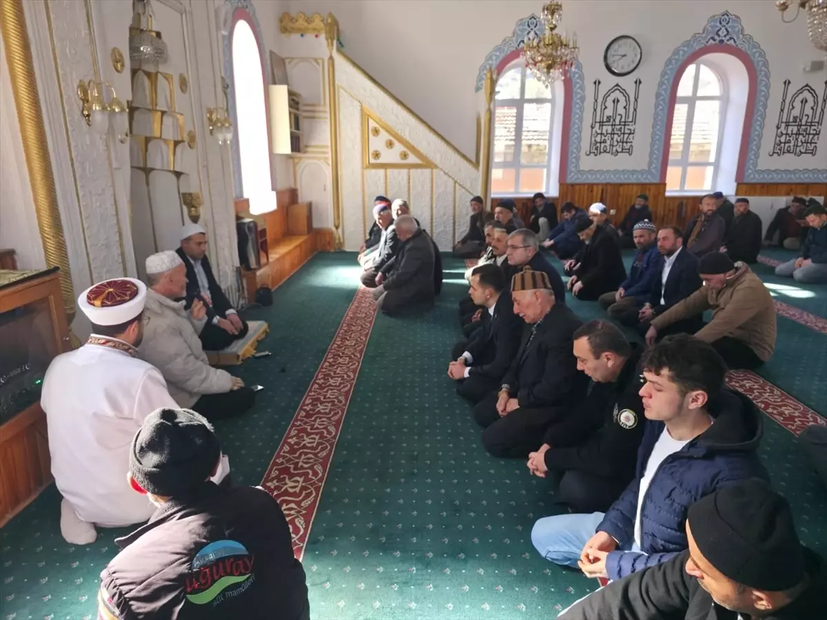 Şehit Piyade Er Mustafa Uslu için Çorum\'da mevlit okutuldu