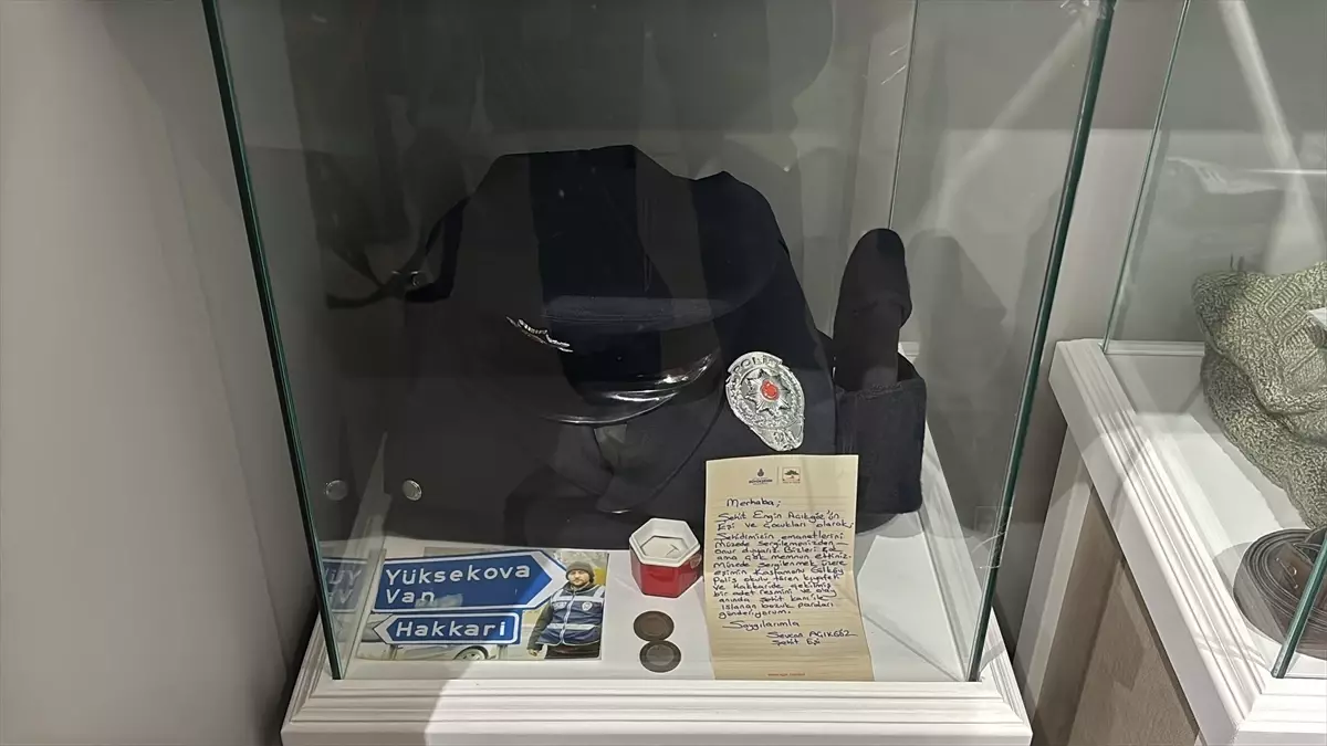 Şehitlerin eşyaları ve kıyafetlerinin sergilendiği Kastamonu Şehitler Müzesi açıldı