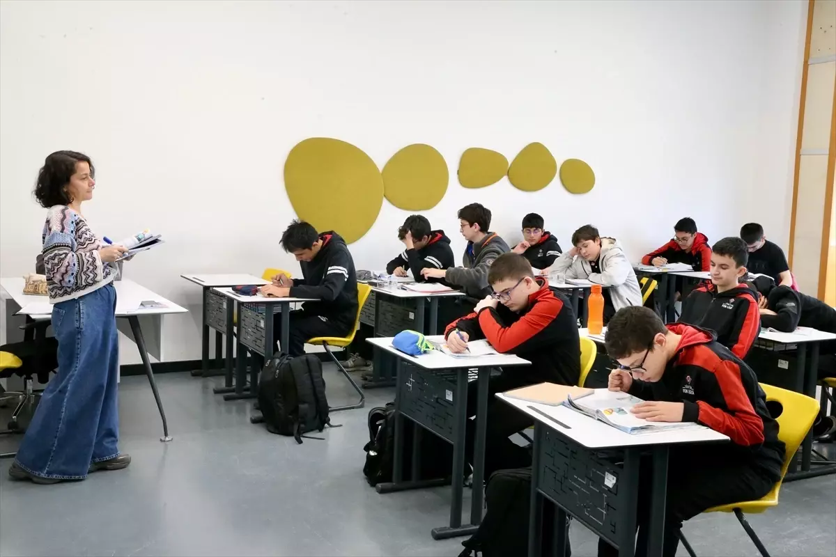 Serebral Palsili Öğrencinin Başarı Hikayesi