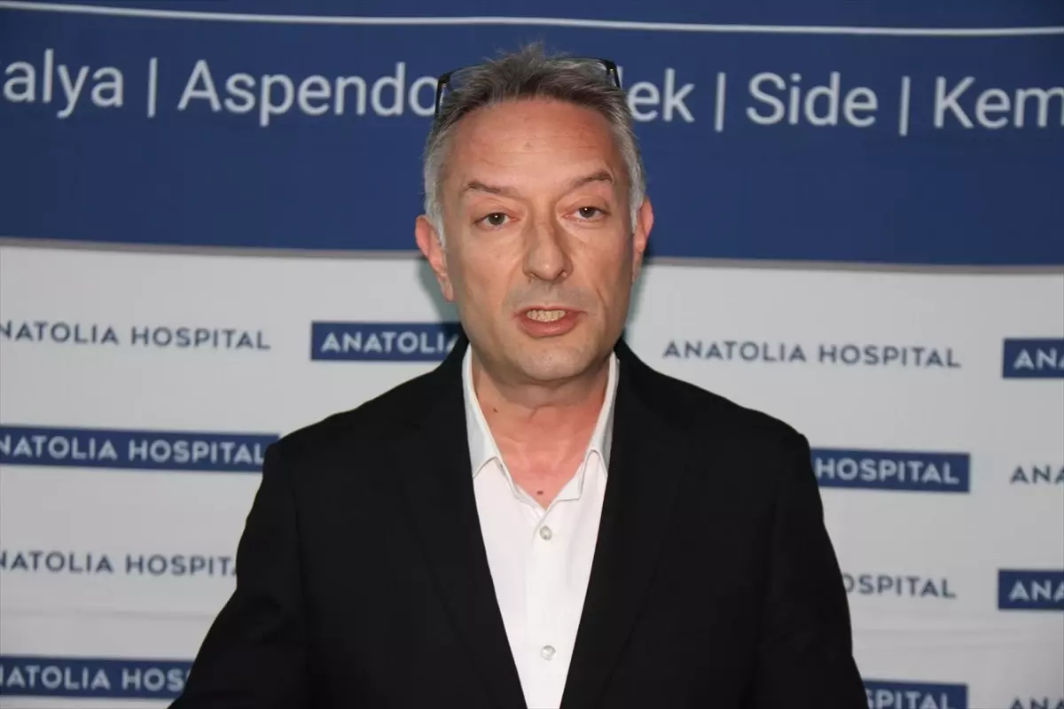 Antalya\'da Hastaneye Akreditasyon Belgesi